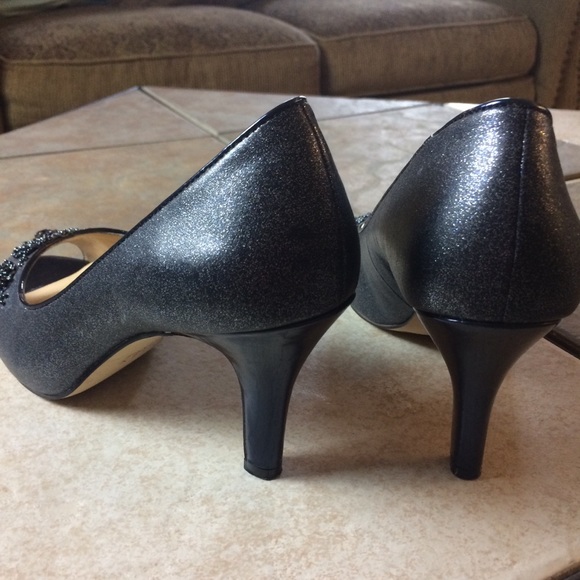 Alex Marie Collection - Picture 4 of 8